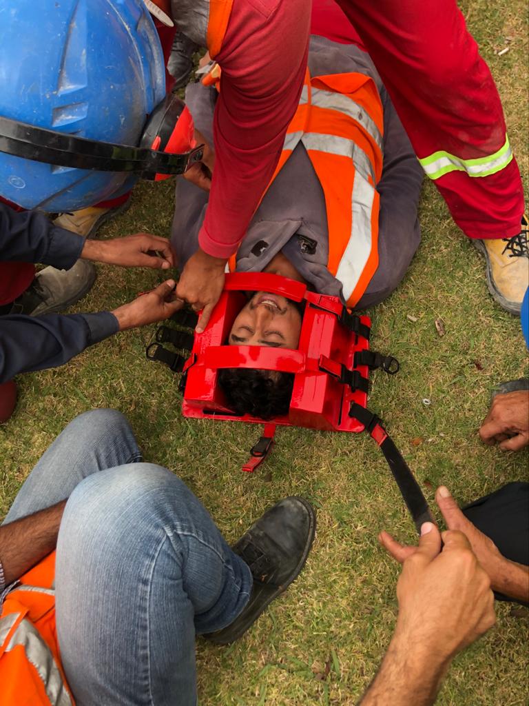 Grupo en taller de prevención de riesgos